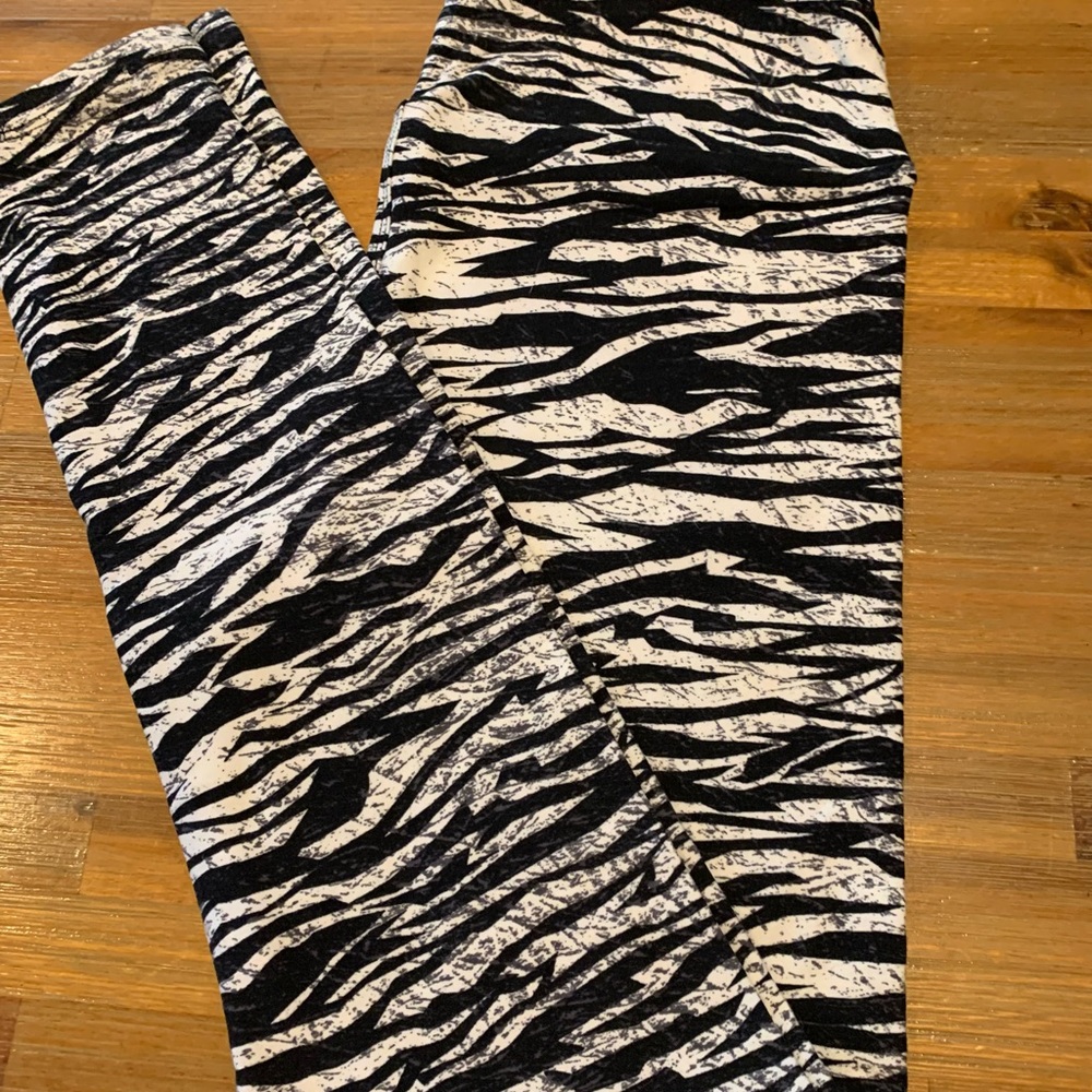 PRICE REDUCED!  LLR OS Leggings. Never worn.